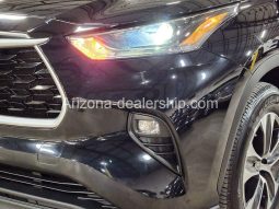 2021 Toyota Highlander XLE full