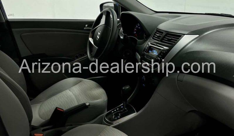 2017 Hyundai Accent SE full