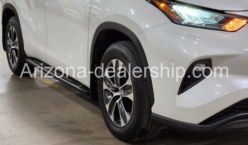 2020 Toyota Highlander XLE full