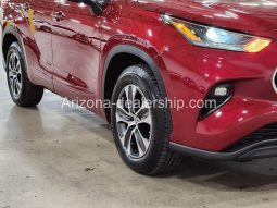 2021 Toyota Highlander XLE full