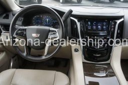 2020 Cadillac Escalade Luxury full