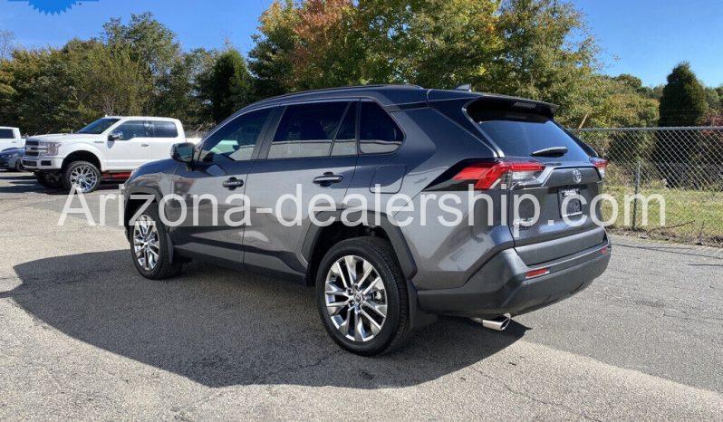 2021 Toyota RAV4 XLE Premium full