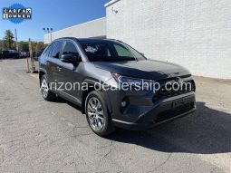 2021 Toyota RAV4 XLE Premium full