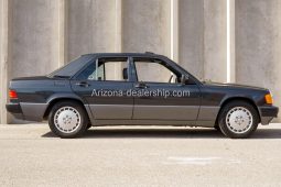 1992 Mercedes-Benz 190E full