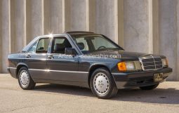 1992 Mercedes-Benz 190E full