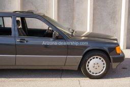 1992 Mercedes-Benz 190E full