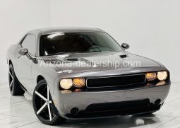 2014 Dodge Challenger SXT full