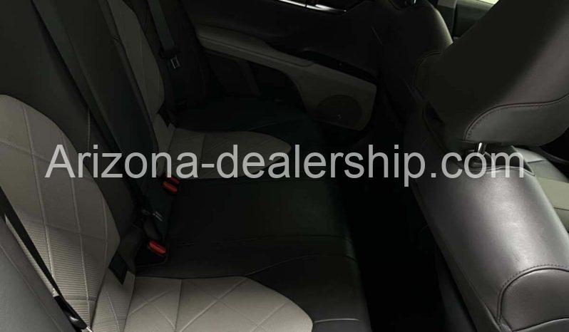 2019 Toyota Camry XLE full