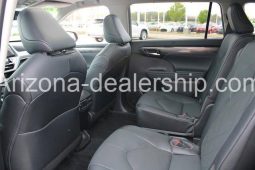 2022 Toyota Highlander Platinum full