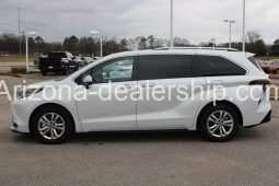 2022 Toyota Sienna Platinum full