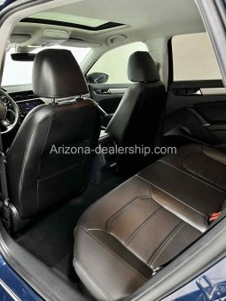 2021 Volkswagen Passat 2.0T SE full