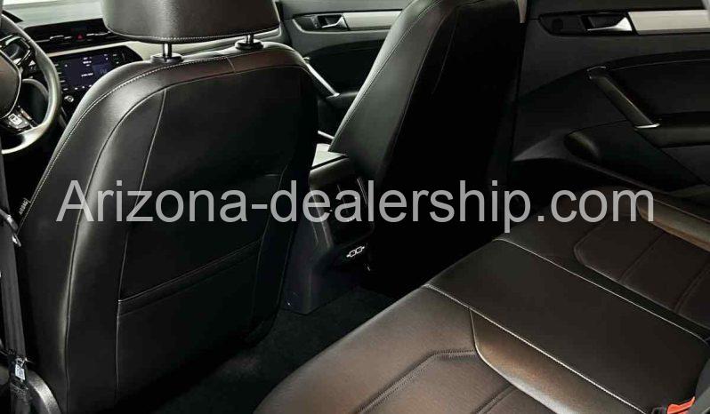 2021 Volkswagen Passat 2.0T SE full