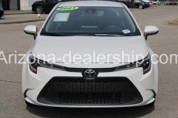 2021 Toyota Corolla LE full