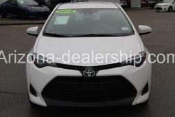 2018 Toyota Corolla LE full