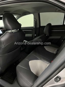 2019 Toyota Camry XLE full