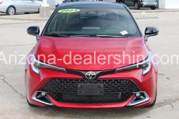 2023 Toyota Corolla Hatchback XSE full