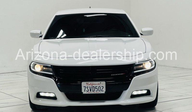 2015 Dodge Charger RT full