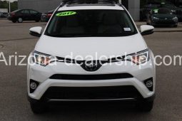 2017 Toyota RAV4 XLE full