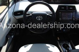 2022 Toyota Prius XLE full