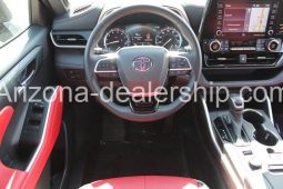 2022 Toyota Highlander XSE full