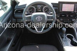 2022 Toyota Camry LE full