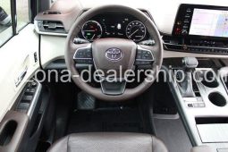 2021 Toyota Sienna Platinum full