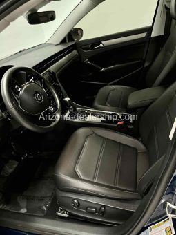 2021 Volkswagen Passat 2.0T SE full