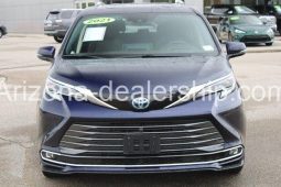 2021 Toyota Sienna Platinum full