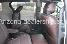 2022 Toyota Sienna Platinum full