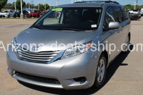 2015 Toyota Sienna LE