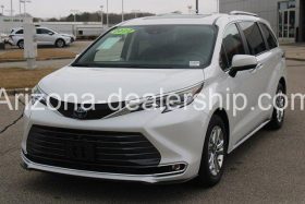 2022 Toyota Sienna Platinum