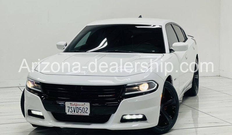 2015 Dodge Charger RT full