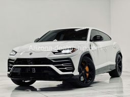 2021 Lamborghini Urus Graphite Capsule full