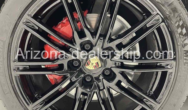 2013 Porsche Cayenne GTS full