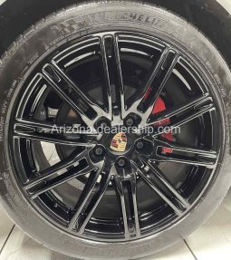 2013 Porsche Cayenne GTS full