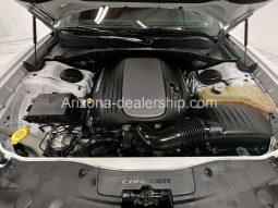 2015 Dodge Charger RT full