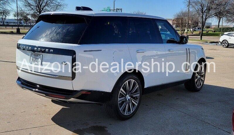 2023 Land Rover Range Rover SE full