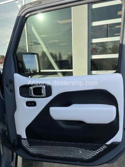 2022 Jeep Gladiator Sport S full