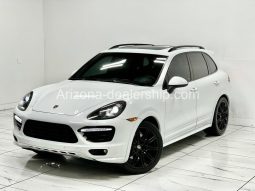 2013 Porsche Cayenne GTS full