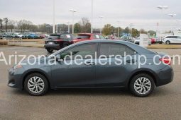 2019 Toyota Corolla LE full