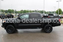 2021 Toyota Tacoma SR full