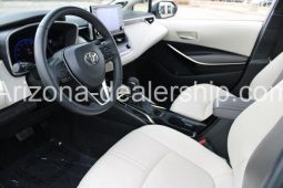 2022 Toyota Corolla XLE full