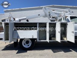 2000 Ford F-650SD XL Used Bucket truck full