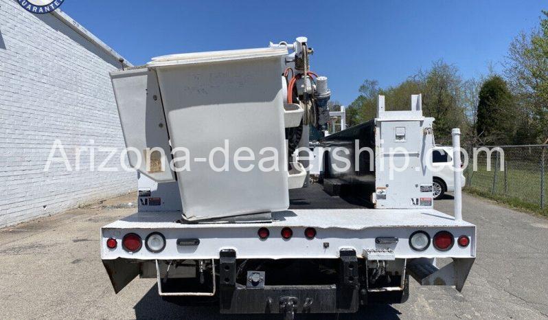 2000 Ford F-650SD XL Used Bucket truck full